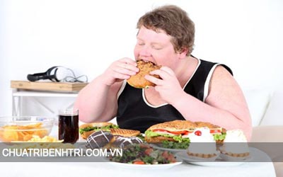 Chế độ ăn thiếu khoa học dễ dẫn đến trĩ